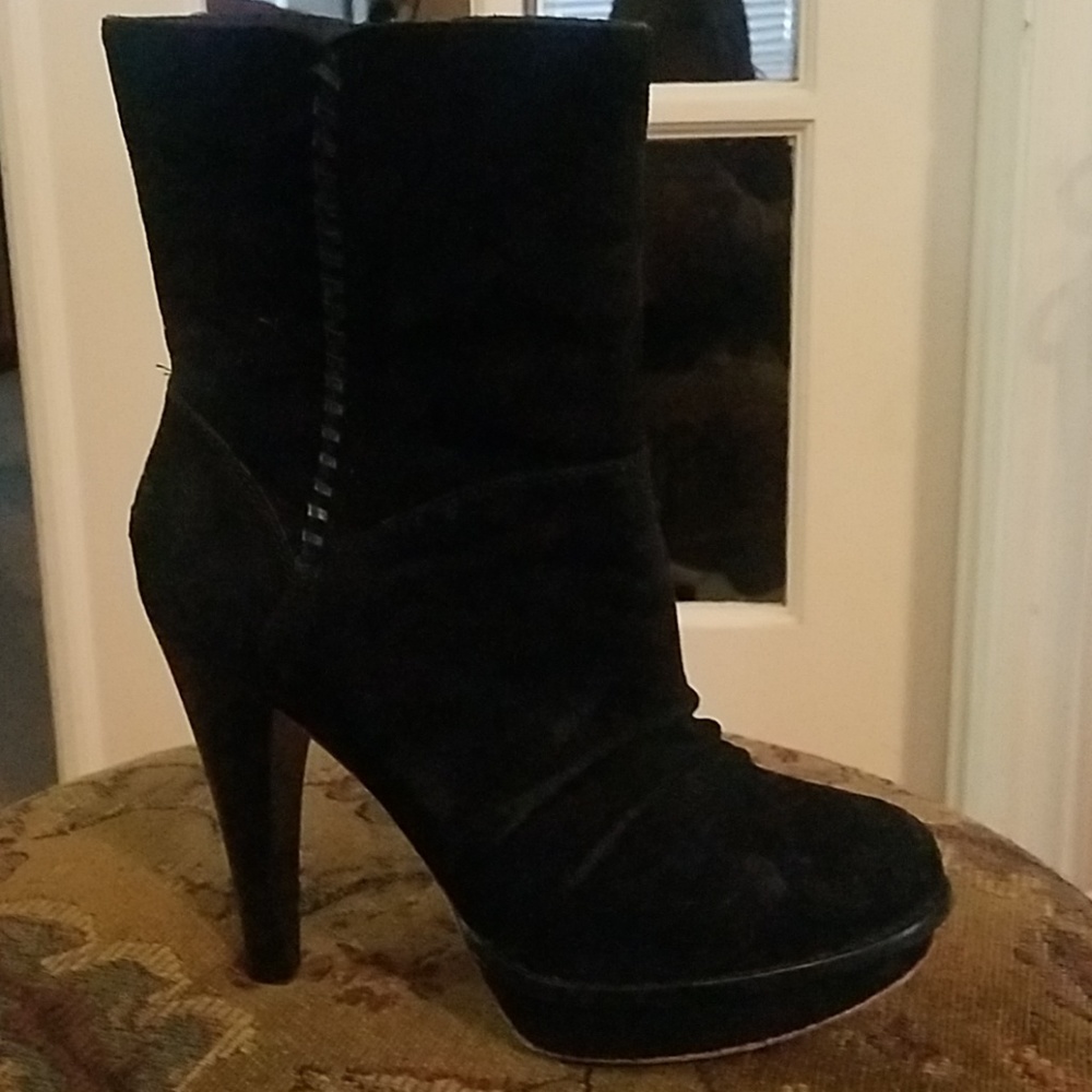 UGG black suede boots -REDUCED-
